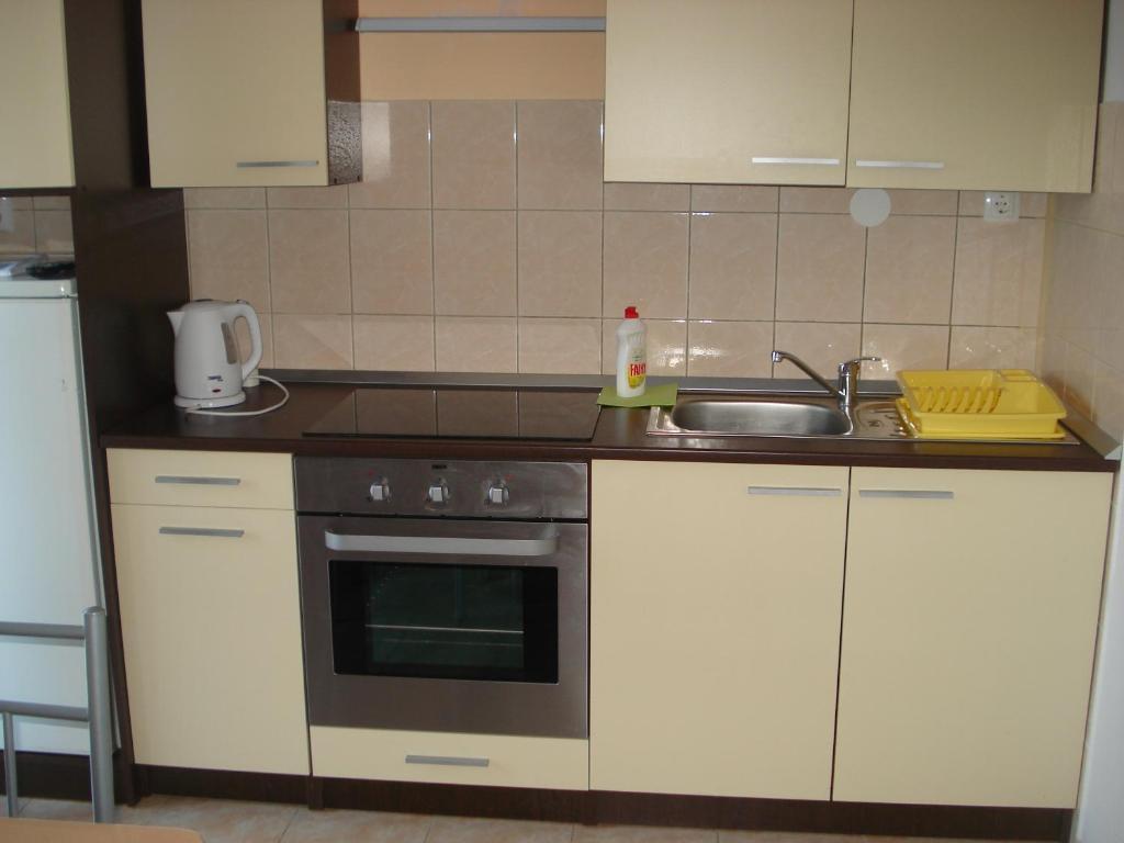 אומיס Apartments Smiljana חדר תמונה